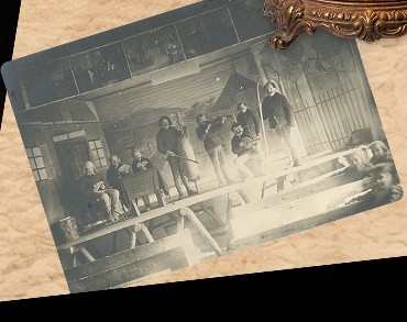 Historická fotografia divadelného súboru
